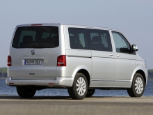 Фото Volkswagen Multivan  №6